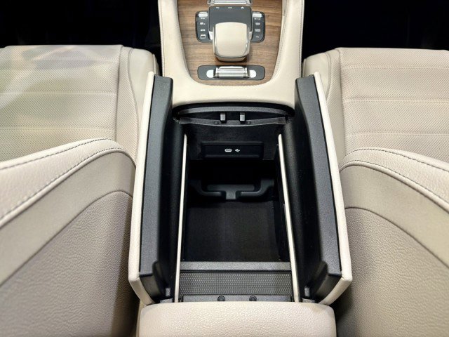 New 2026 Mercedes-Benz GLS 450 4MATIC image 28