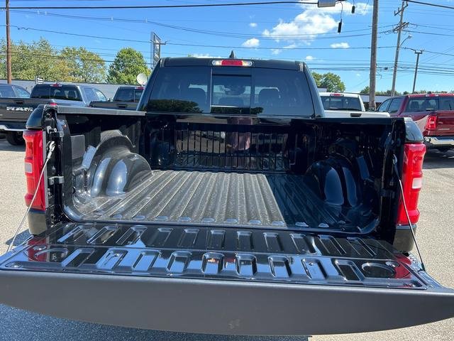 New 2026 RAM 1500 4x4 Crew Cab image 26
