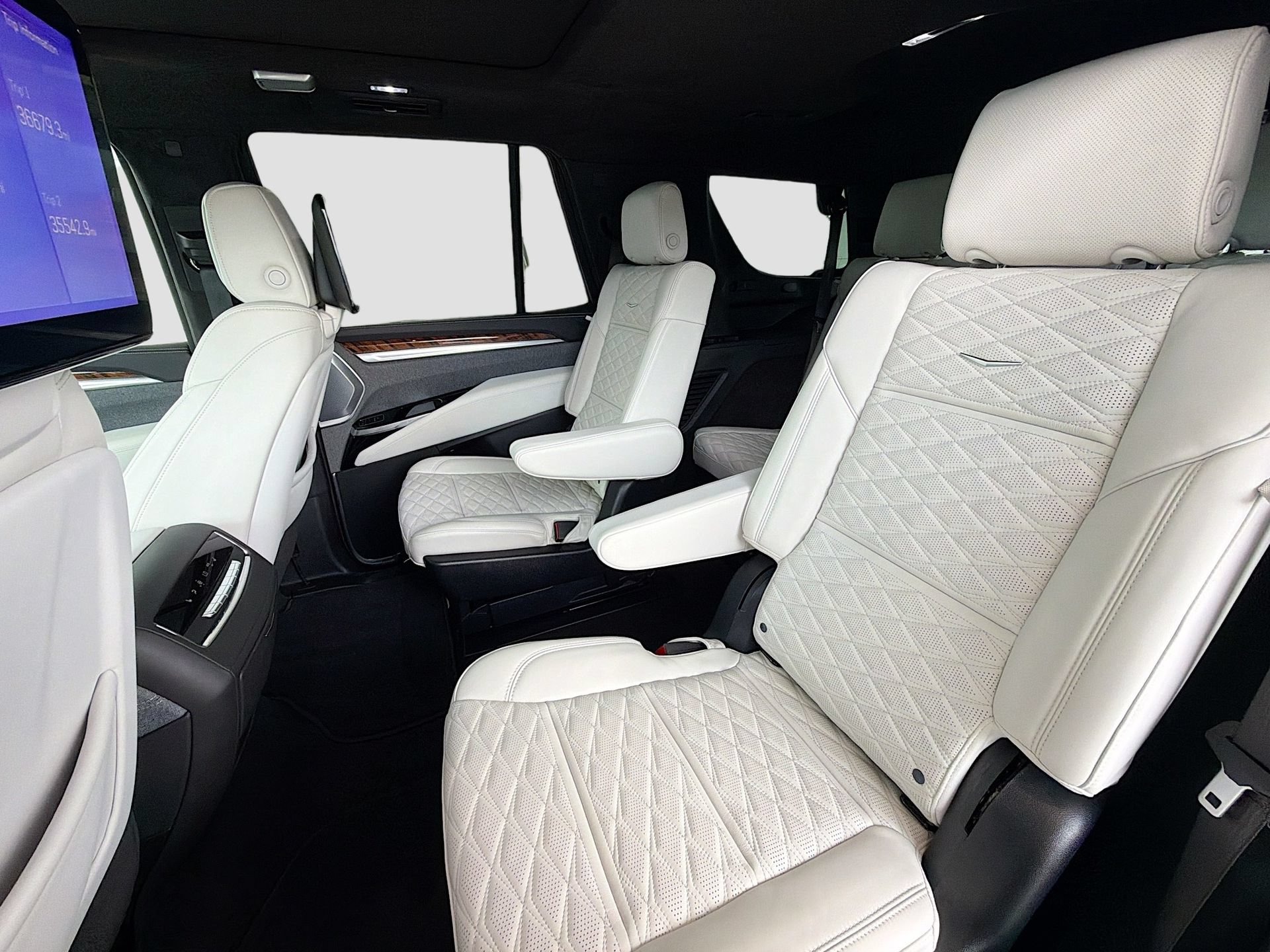 Certified 2025 Cadillac Escalade Sport Platinum AWD/4WD image 24