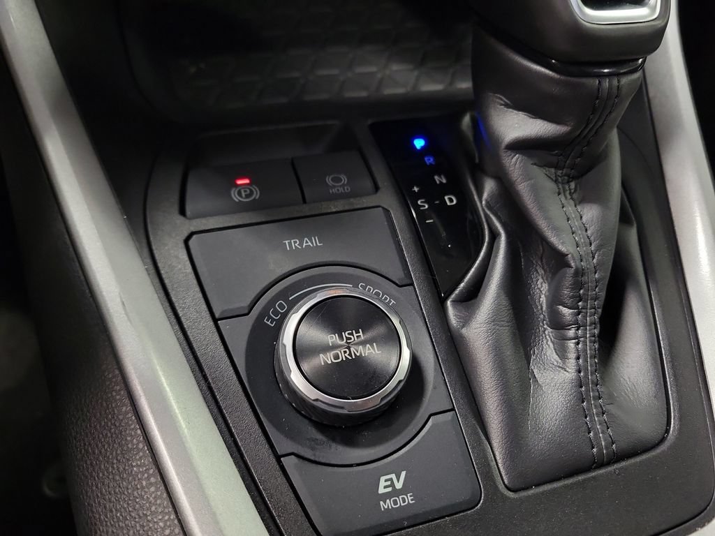 Used 2024 Toyota RAV4 XLE Premium w/ Weather Package AWD/4WD image 19