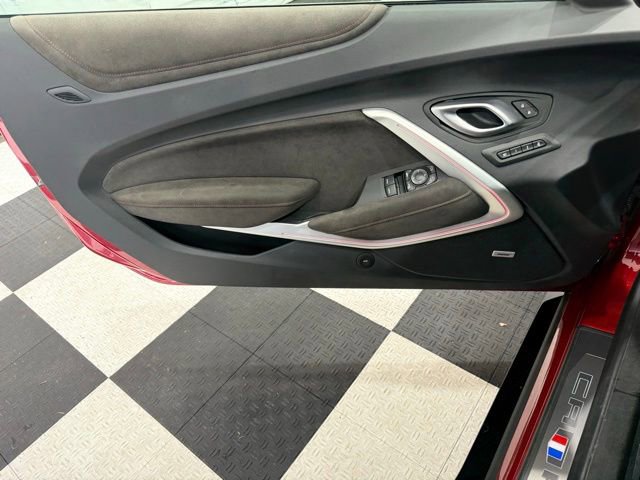 Used 2022 Chevrolet Camaro ZL1 image 14