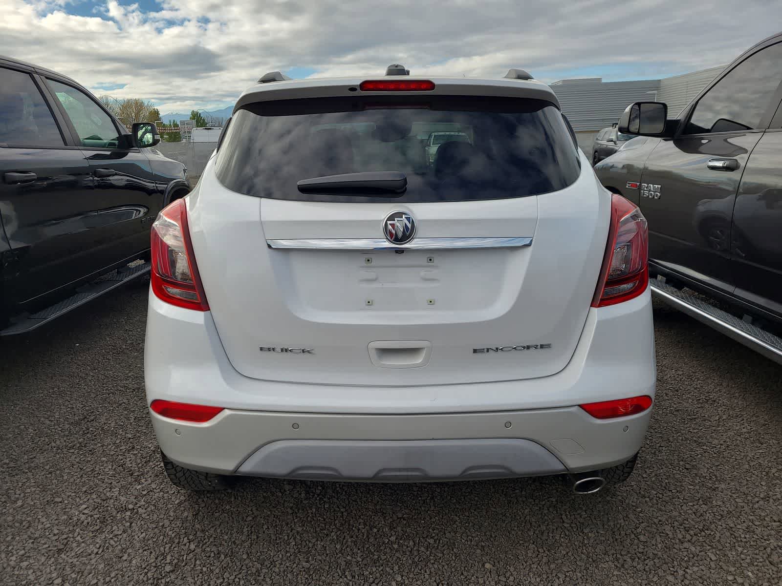 Used 2017 Buick Encore Premium w/ Experience Buick Package FWD image 4