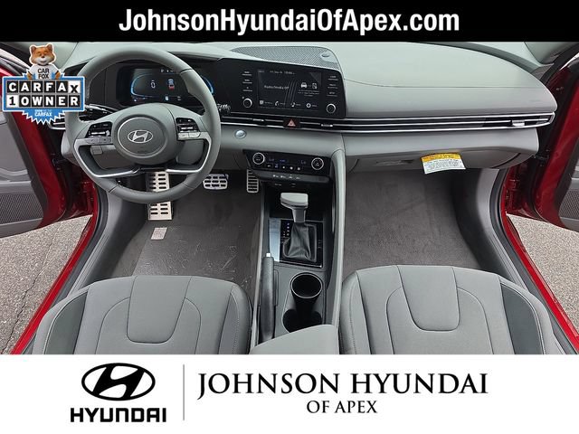 Certified 2025 Hyundai Elantra Sport FWD image 19