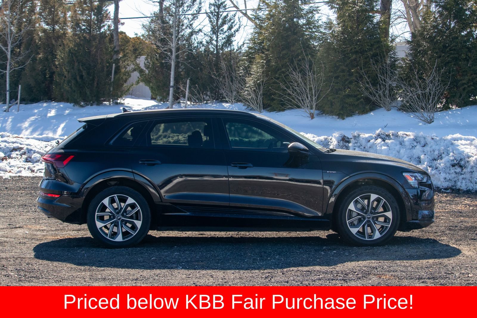 Used 2021 Audi e-tron Premium Plus w/ Premium Plus Package image 10