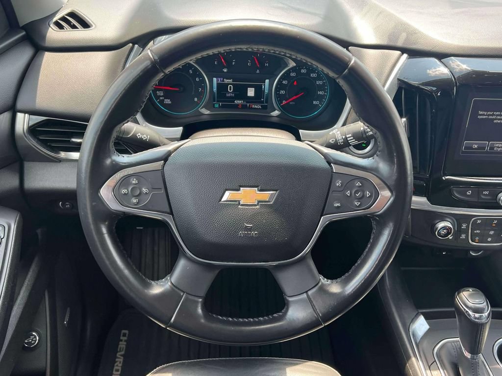 Used 2019 Chevrolet Traverse LT w/ LT Premium Package AWD/4WD image 15