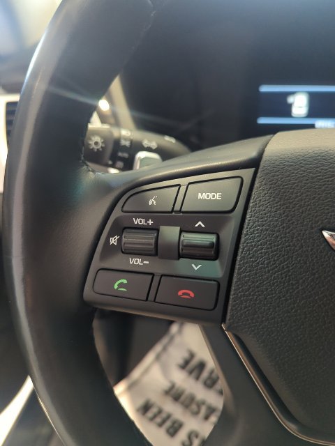 Used 2019 Genesis G80 3.8 AWD/4WD image 13