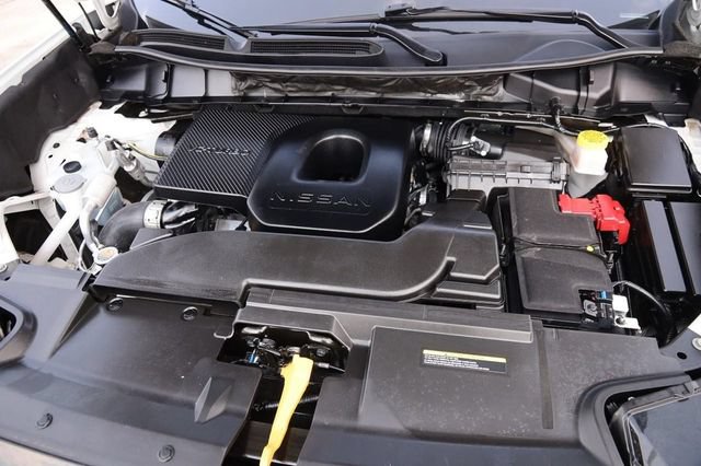 Certified 2025 Nissan Murano SL w/ Cargo Package AWD/4WD image 31