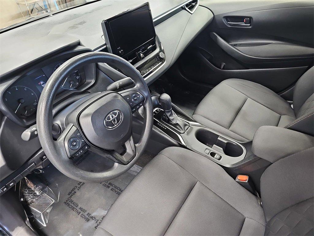Used 2023 Toyota Corolla LE image 15