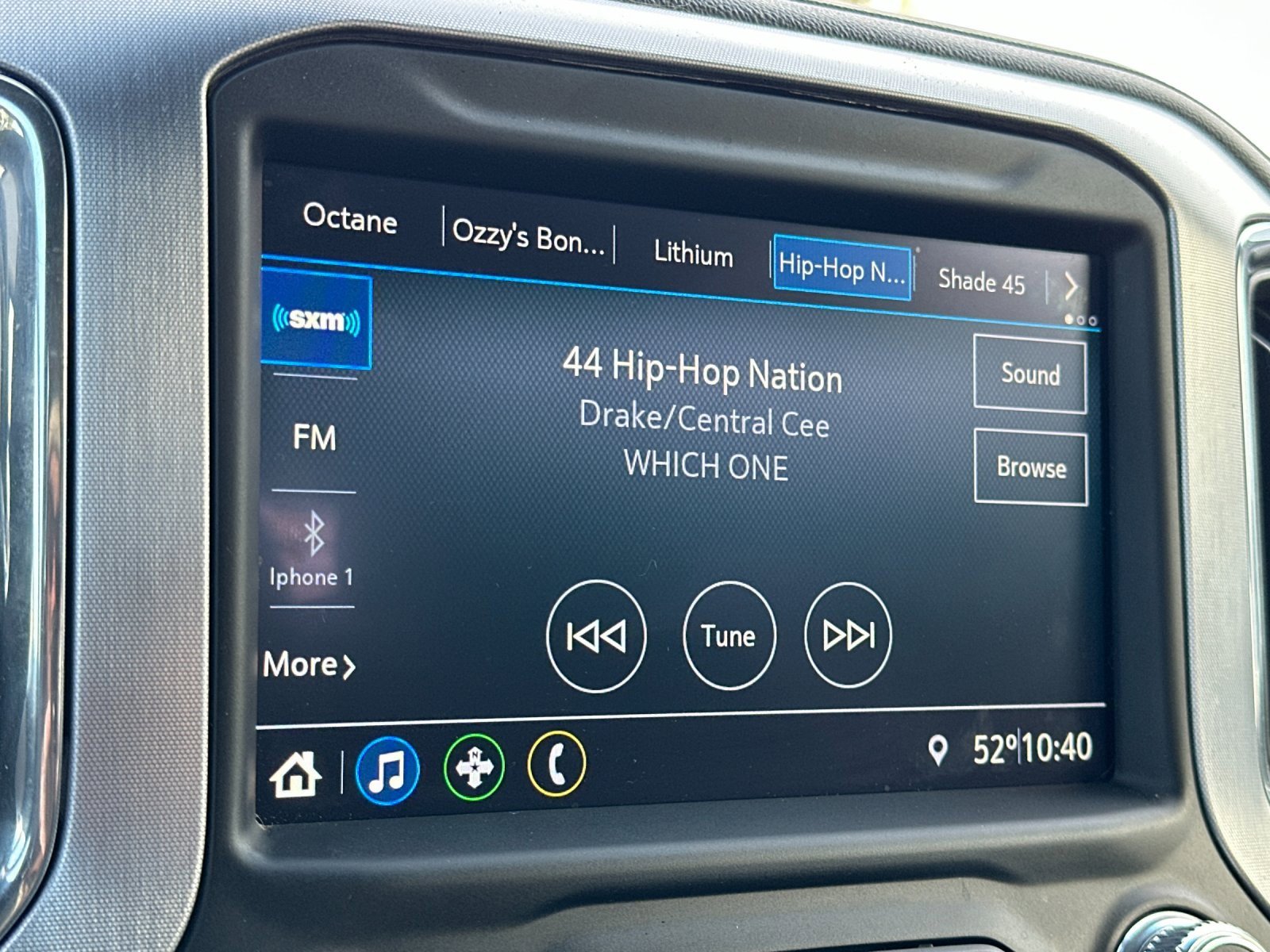 Used 2022 GMC Sierra 1500 Elevation w/ Driver Alert Package I image 17