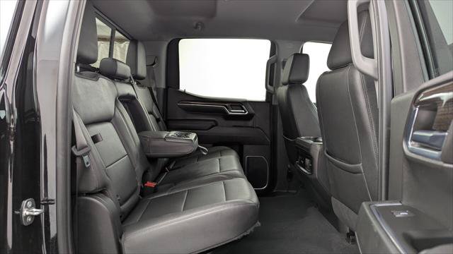 Used 2023 Chevrolet Silverado 1500 LT Trail Boss w/ LT Trail Boss Premium Package AWD/4WD image 14