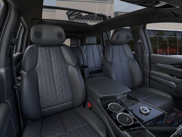New 2025 Cadillac Escalade IQ Sport 1 w/ LPO, ONYX Package image 16