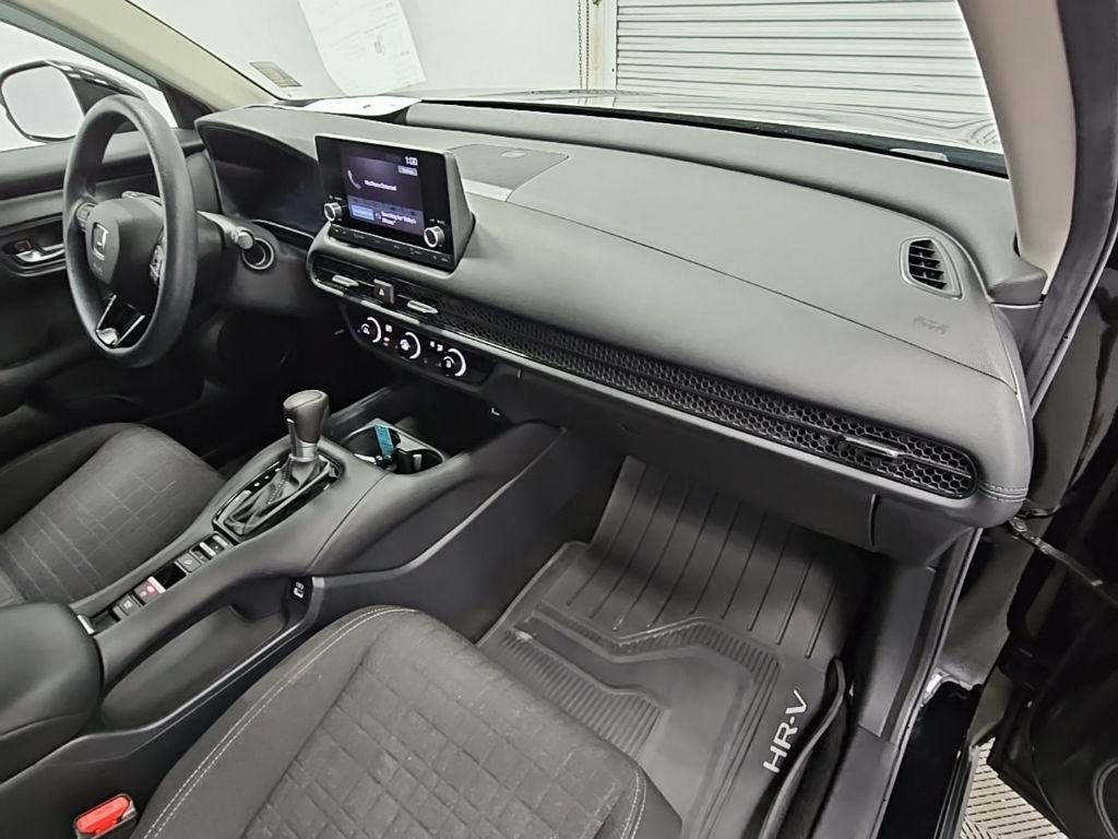 Used 2023 Honda HR-V LX image 35