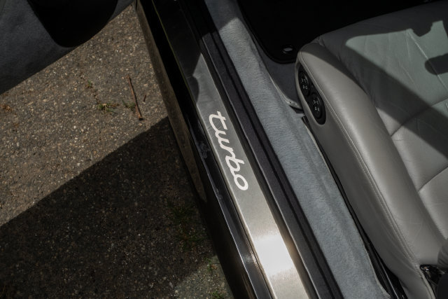 Used 1996 Porsche 911 Turbo RWD image 29