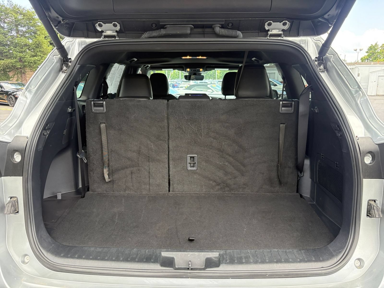 Used 2025 Toyota Highlander XSE AWD/4WD image 33