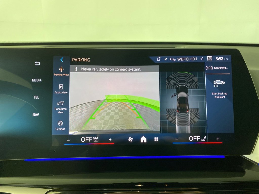 Certified 2025 BMW X1 xDrive28i w/ Convenience Package image 16