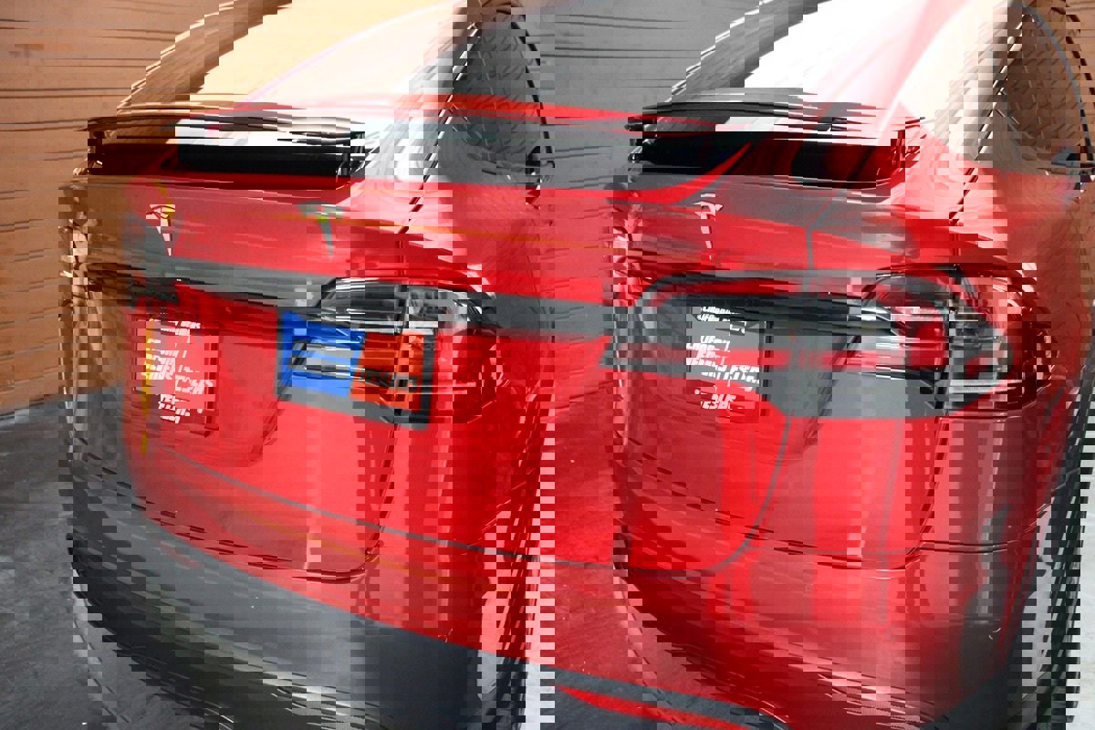 Used 2023 Tesla Model X 6 Seater AWD image 12