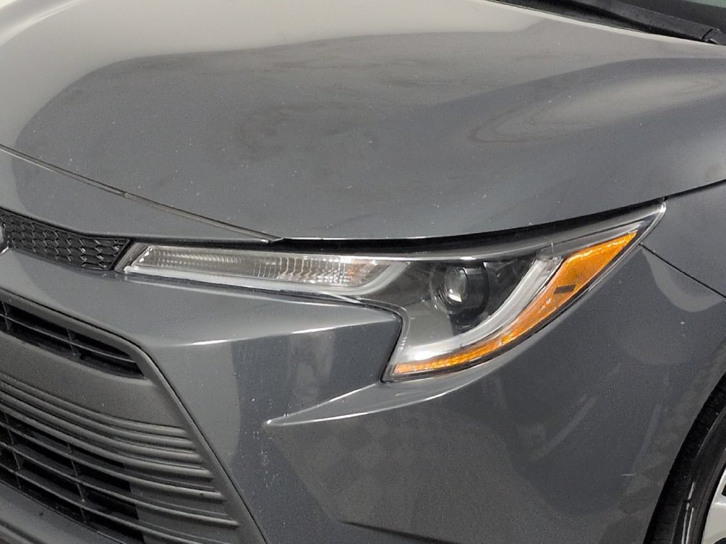 Used 2024 Toyota Corolla LE FWD image 12