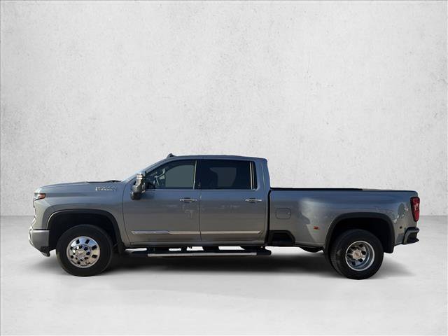 Used 2024 Chevrolet Silverado 3500 High Country w/ High Country Premium Package AWD/4WD video 2