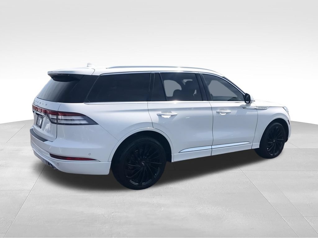 Used 2021 Lincoln Aviator Reserve w/ Equipment Group 210A AWD/4WD image 8