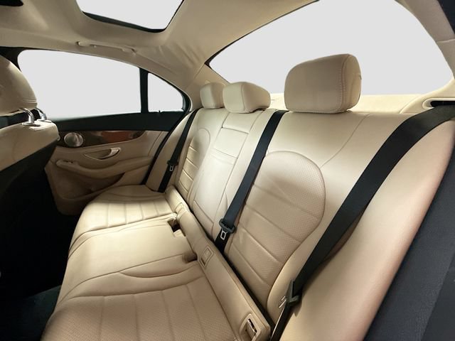 Used 2015 Mercedes-Benz C 300 4MATIC Sedan image 25