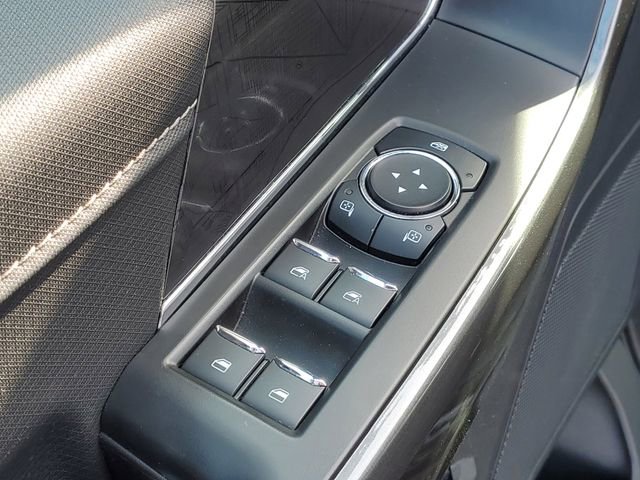 Used 2023 Ford F150 XLT w/ Equipment Group 302A High image 11