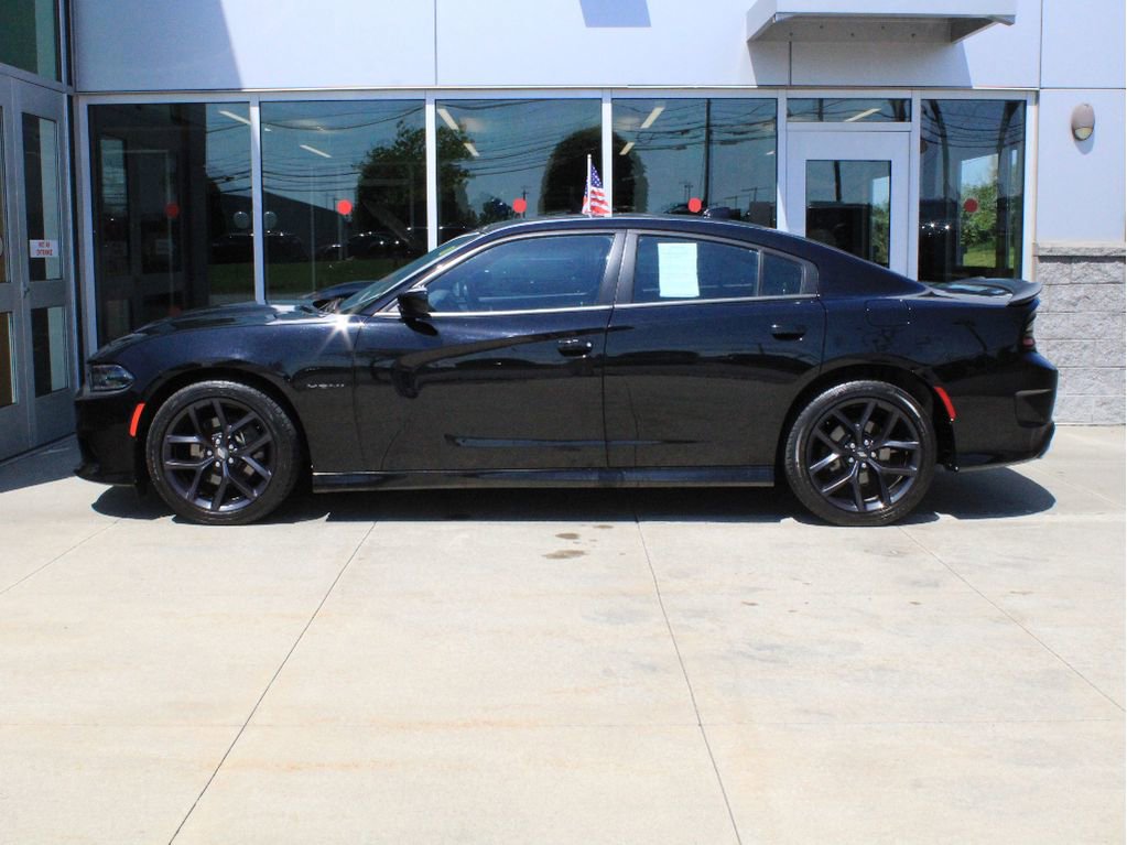 Used 2020 Dodge Charger R/T w/ Blacktop Package RWD image 5