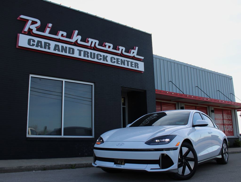 Used 2024 Hyundai Ioniq 6 SE image 13