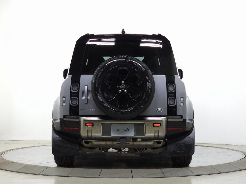 Used 2022 Land Rover Defender 110 X image 5