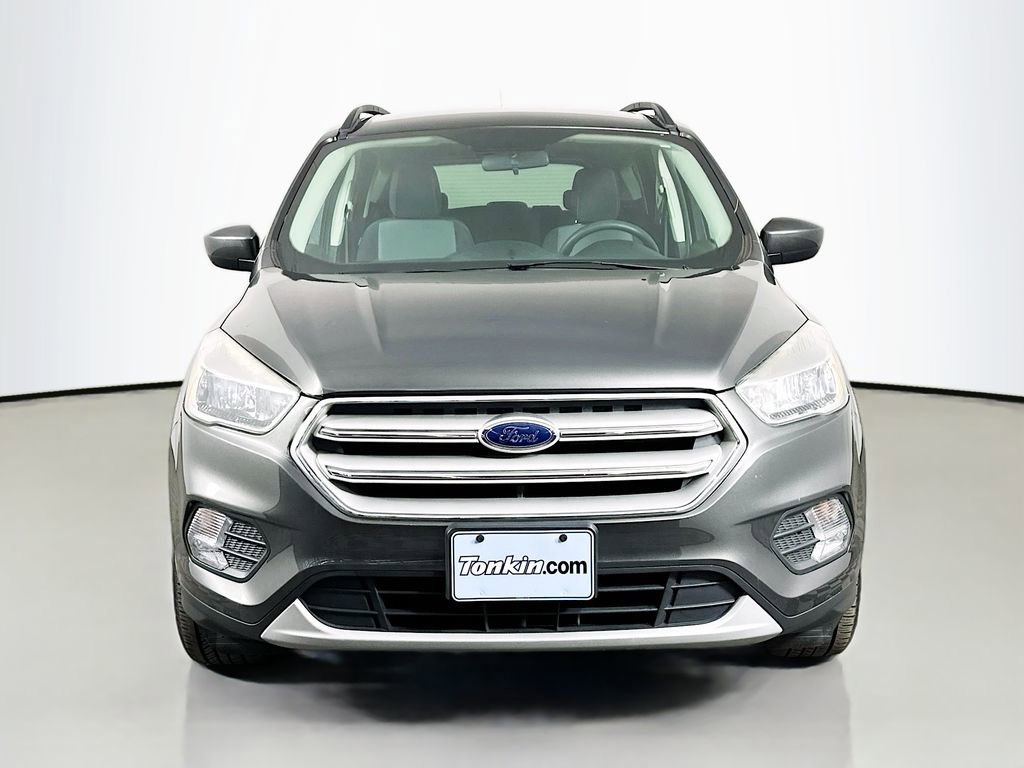 Used 2018 Ford Escape SE image 3