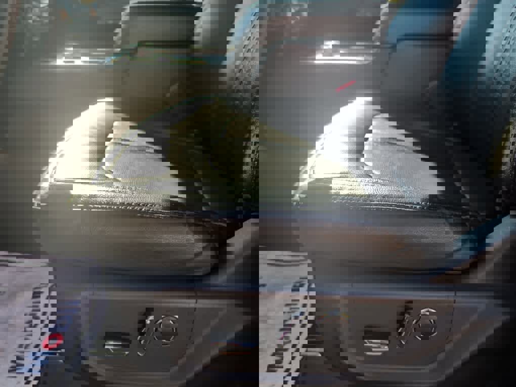 Used 2021 Ford Expedition Limited image 24