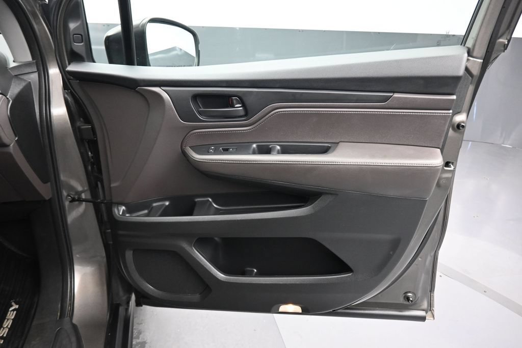 Used 2023 Honda Odyssey EX-L image 53