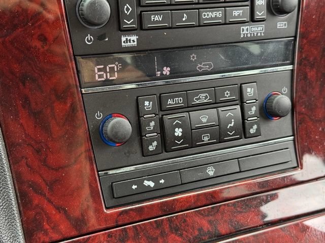 Used 2008 Cadillac Escalade EXT AWD/4WD image 16