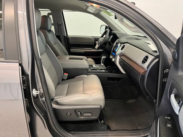 Used 2021 Toyota Tundra Limited w/ Limited Premium Package AWD/4WD image 9