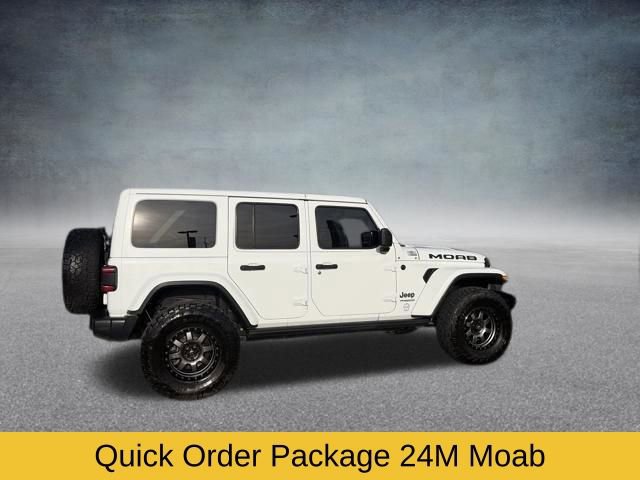Used 2018 Jeep Wrangler Unlimited Sahara w/ Quick Order Package 24M Moab AWD/4WD image 4