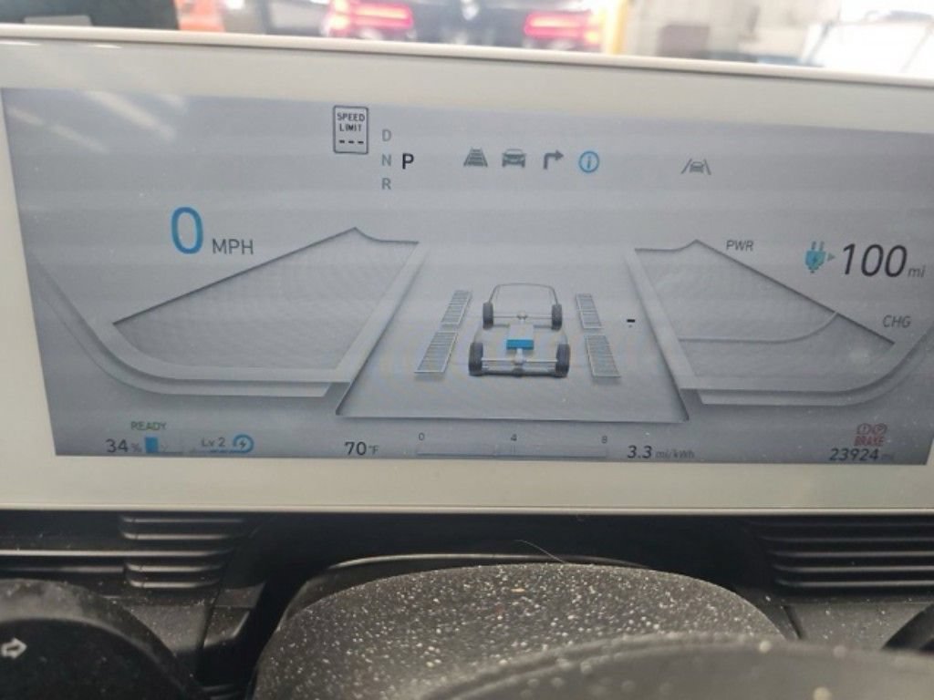 Used 2024 Hyundai Ioniq 5 SEL AWD/4WD image 12