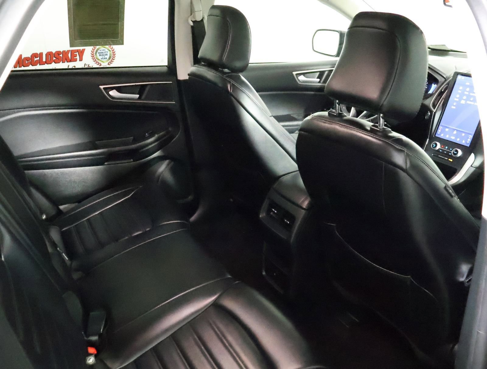 Used 2023 Ford Edge SEL image 44