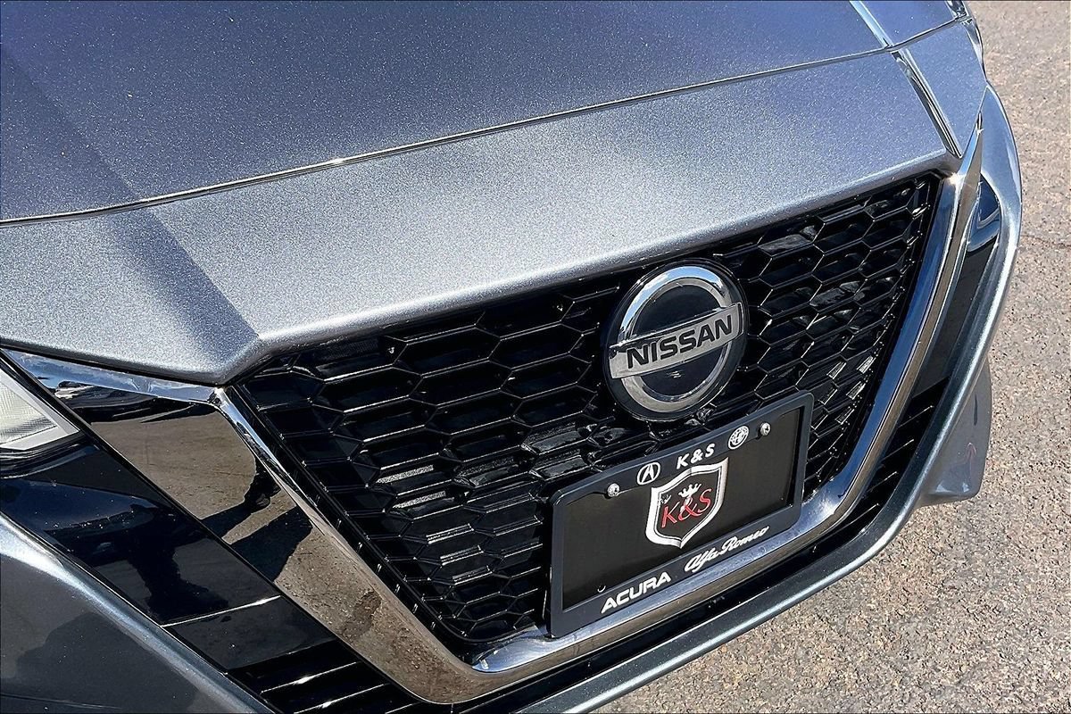 Used 2021 Nissan Altima 2.5 SR FWD image 4
