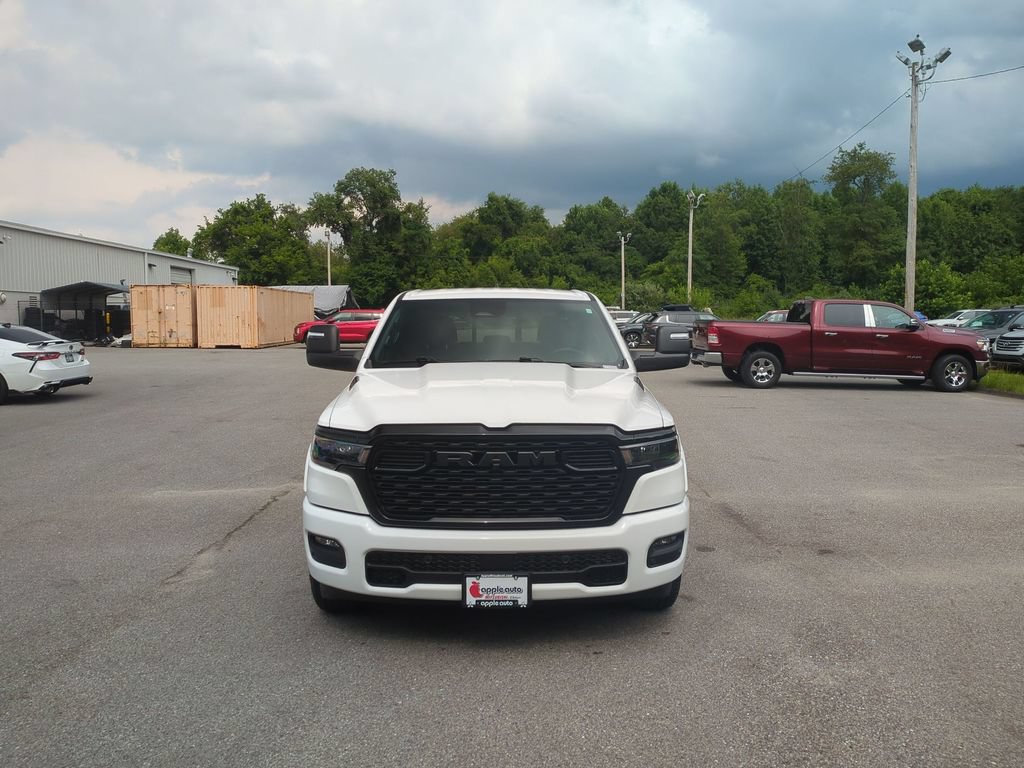 Used 2025 RAM 1500 Big Horn AWD/4WD image 2