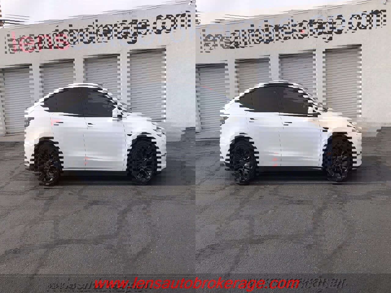 Used 2021 Tesla Model Y Performance image 1