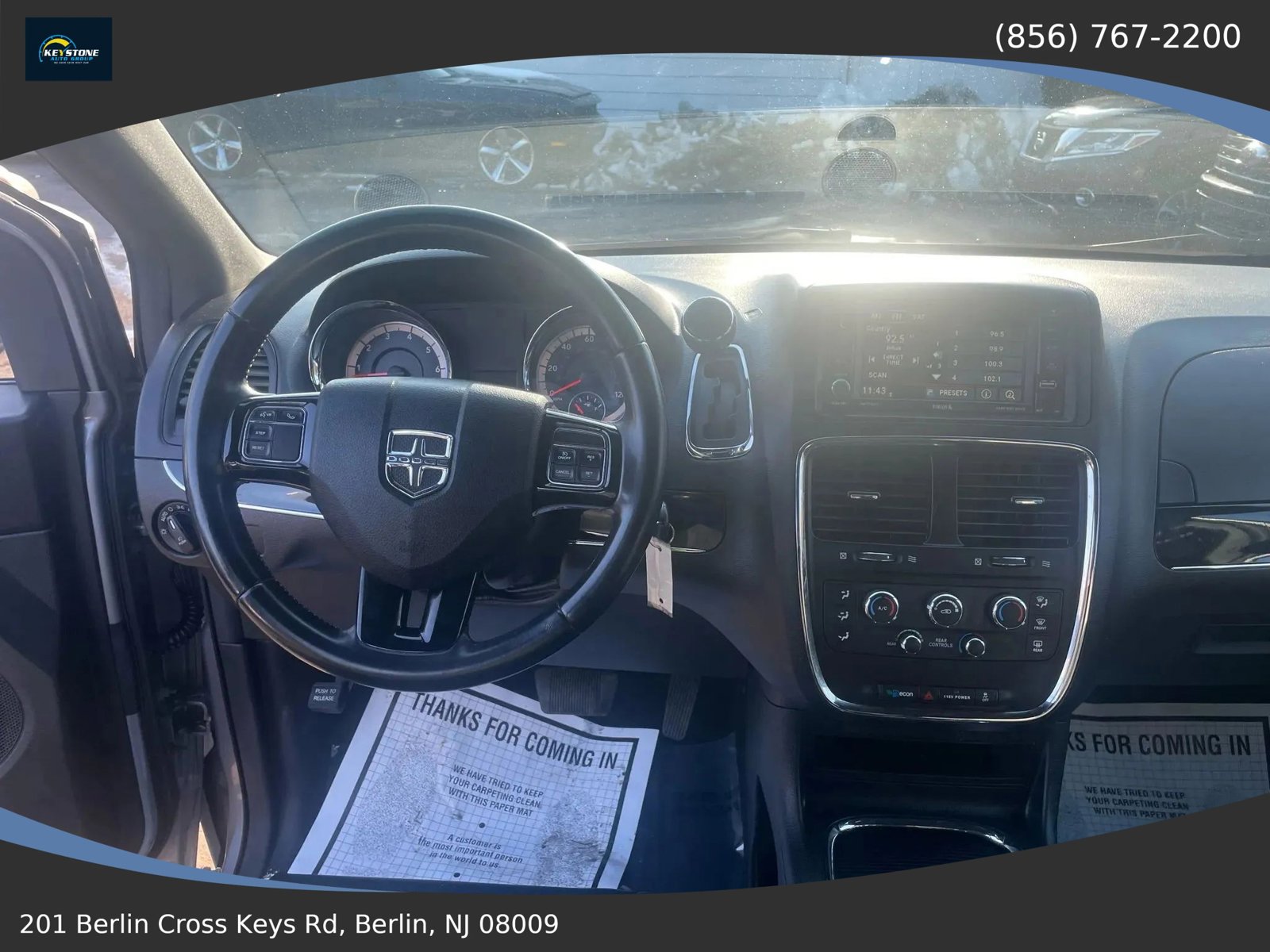 Used 2016 Dodge Grand Caravan SXT image 15
