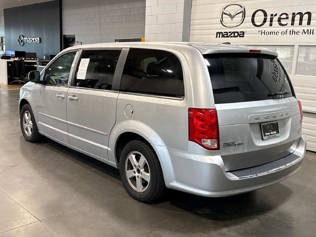 Used 2012 Dodge Grand Caravan Crew FWD image 20