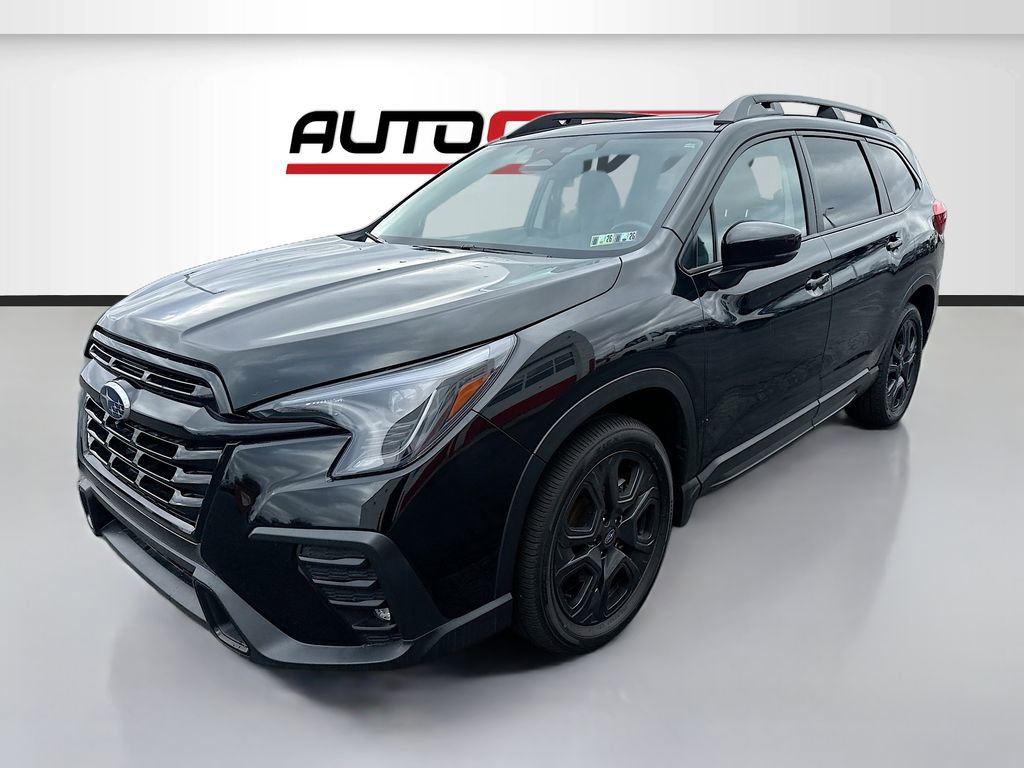 Used 2024 Subaru Ascent Onyx Edition Limited image 3