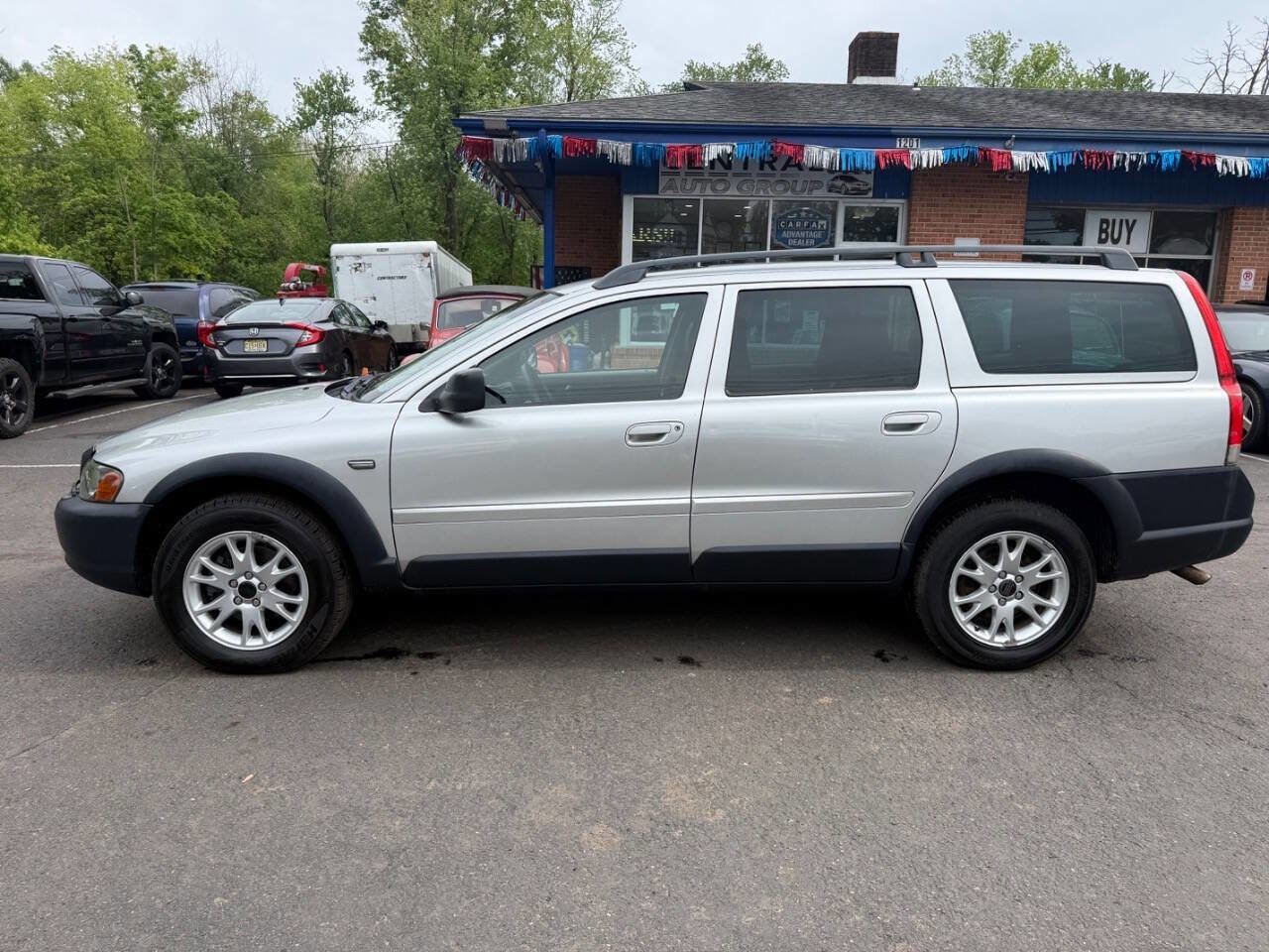 Used 2004 Volvo V70 AWD/4WD image 7