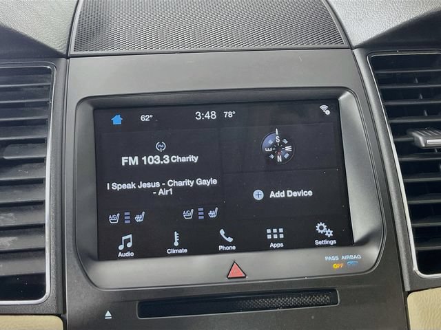 Used 2016 Ford Taurus Limited FWD image 15