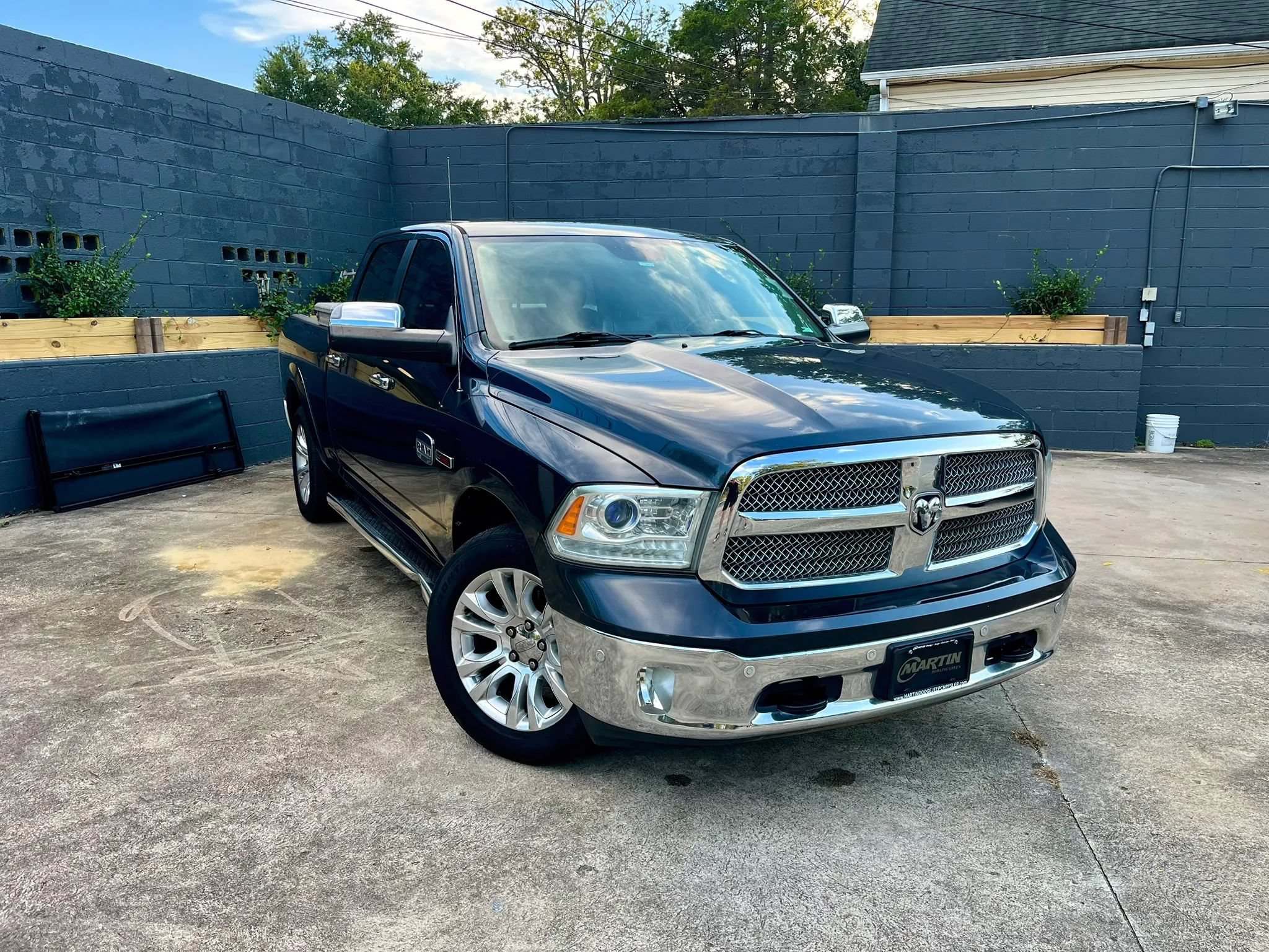 Used 2016 RAM 1500 Laramie Longhorn w/ Convenience Group
