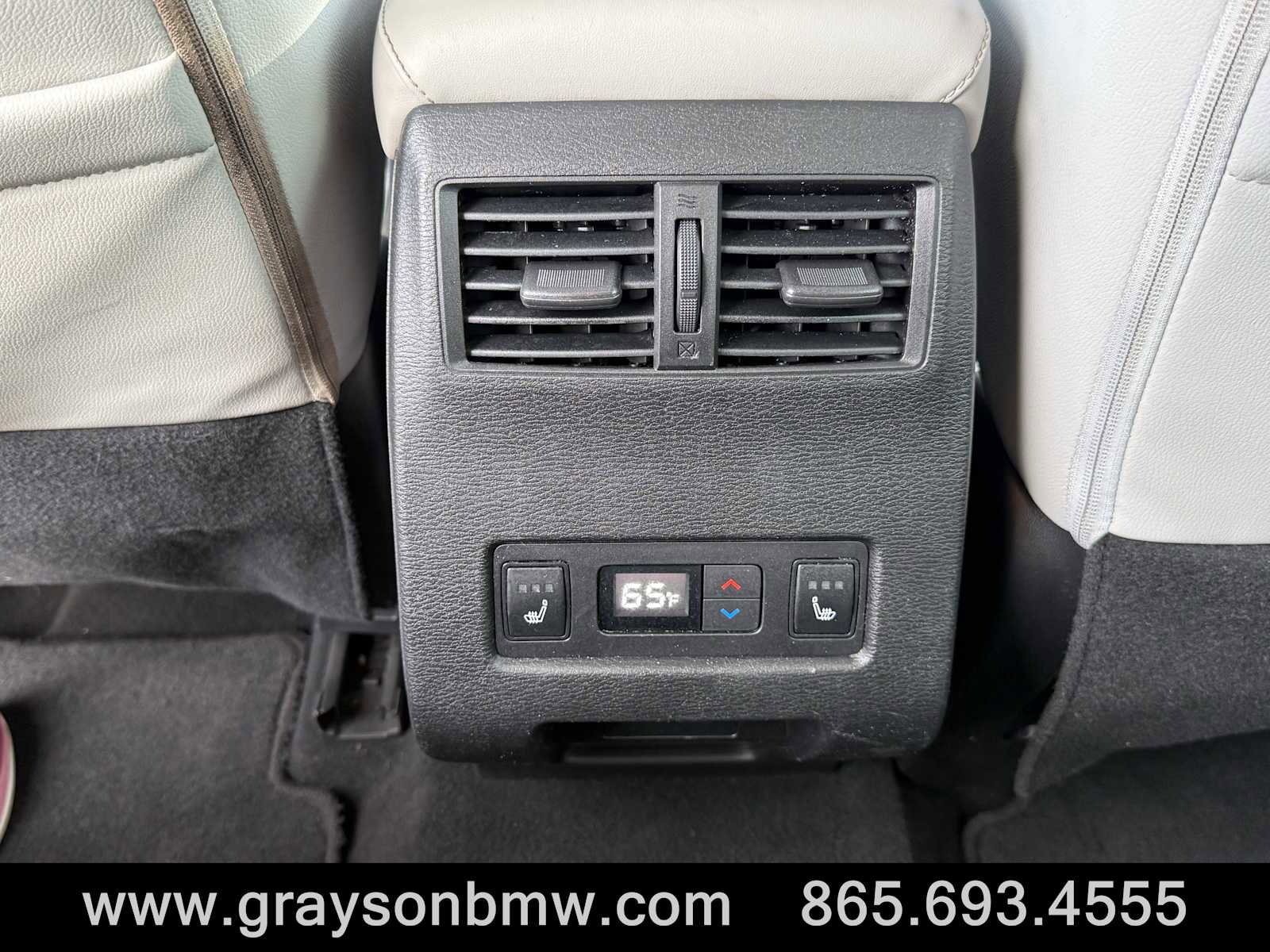 Used 2023 Mitsubishi Outlander SEL image 30