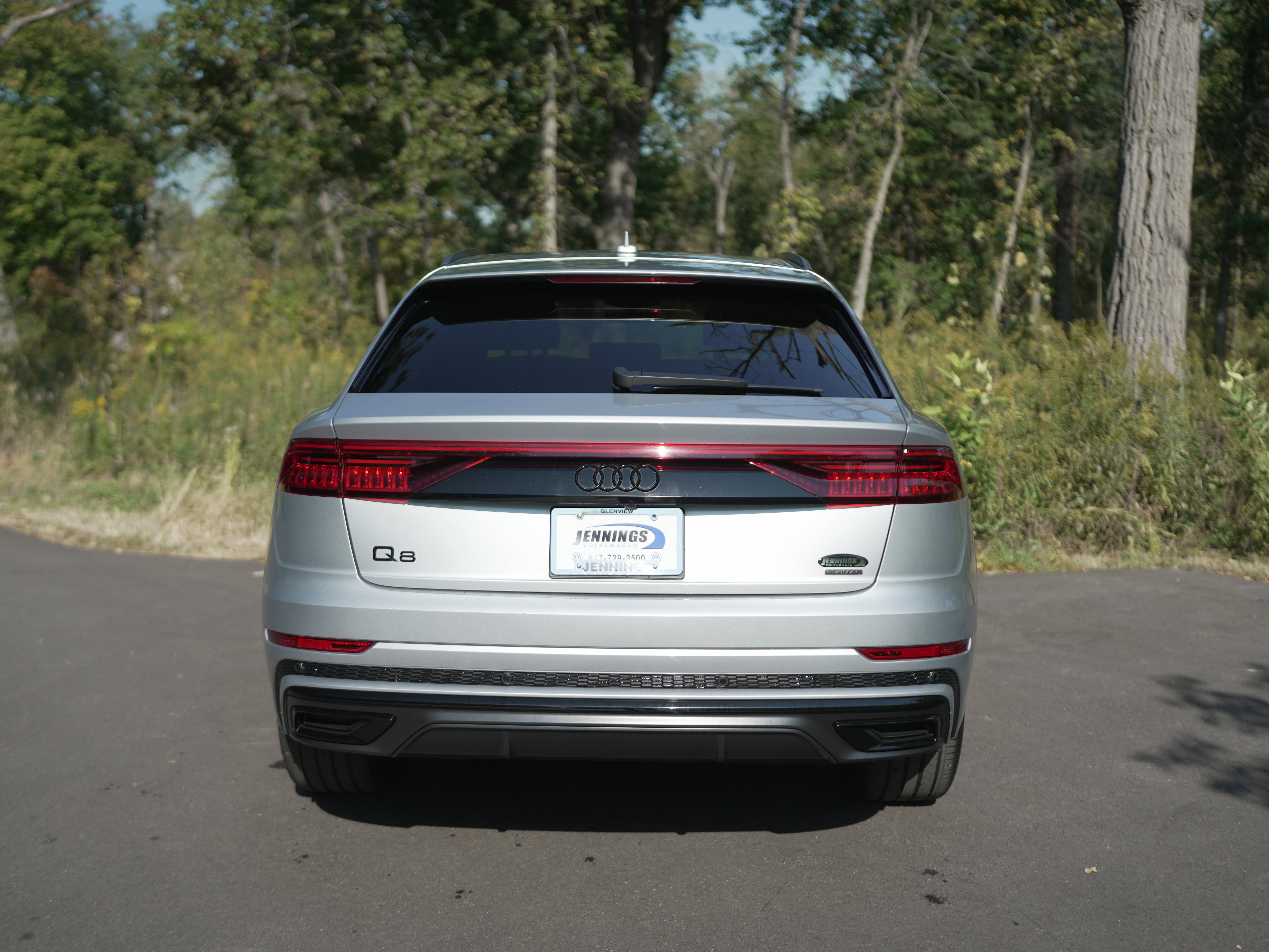 Used 2022 Audi Q8 Premium Plus w/ Premium Plus Package image 6