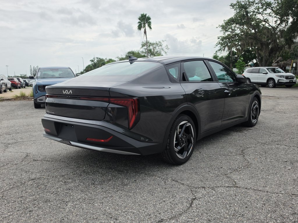 New 2026 Kia K4 EX FWD image 8