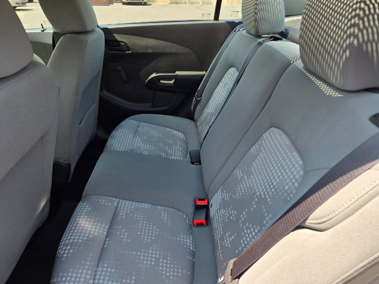 Used 2020 Chevrolet Sonic LS FWD image 21