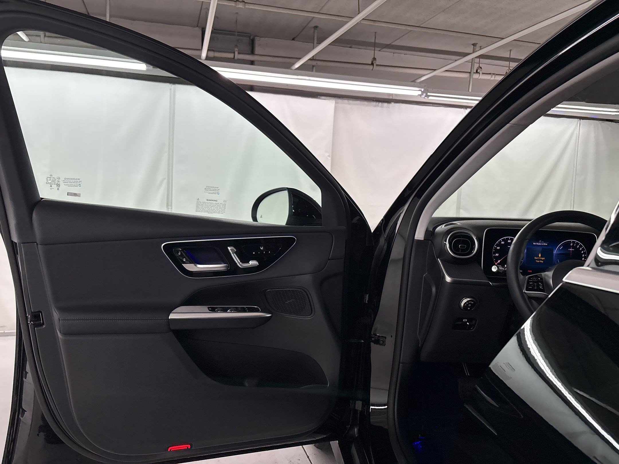 Certified 2025 Mercedes-Benz GLC 350e 4MATIC image 26